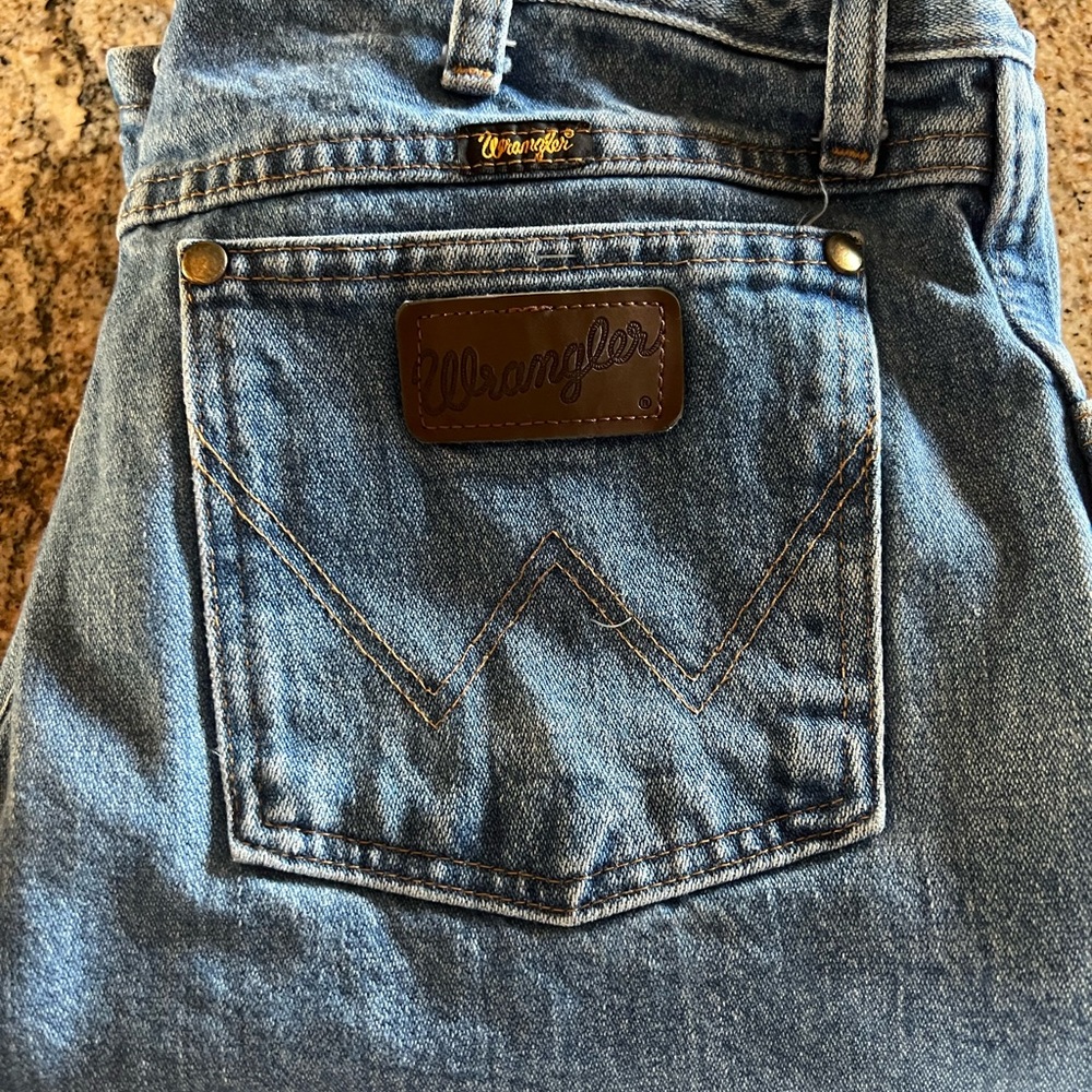 Wrangler Men's Denim Jeans with Brown Accents